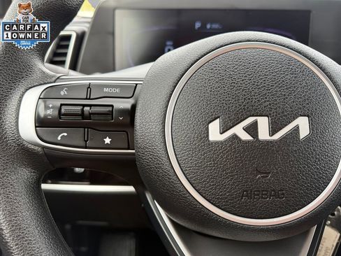 Certified 2025 Kia Sportage LX AWD/4WD image 25