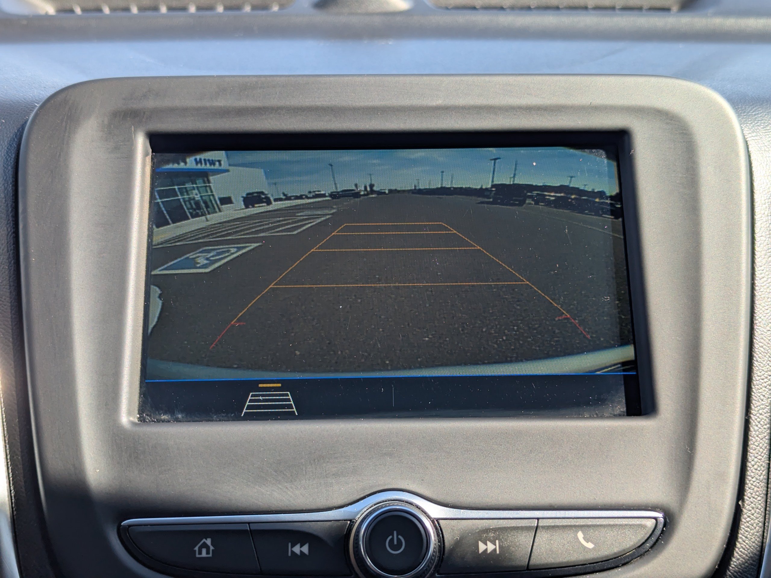 Used 2019 Chevrolet Equinox LT FWD image 22