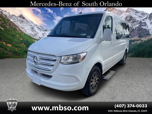 Used 2024 Mercedes-Benz Sprinter 2500 image 21