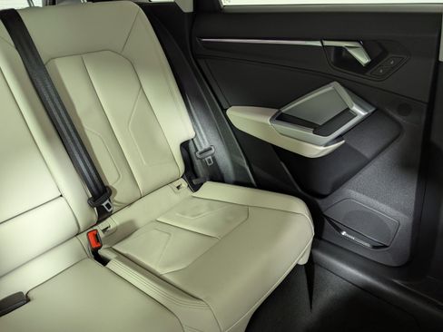 Certified 2025 Audi Q3 2.0T Premium Plus w/ Premium Plus Package image 13