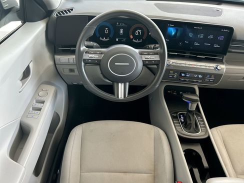 Used 2024 Hyundai Kona SEL FWD image 36