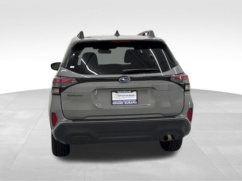 Used 2026 Subaru Forester Premium AWD/4WD image 5