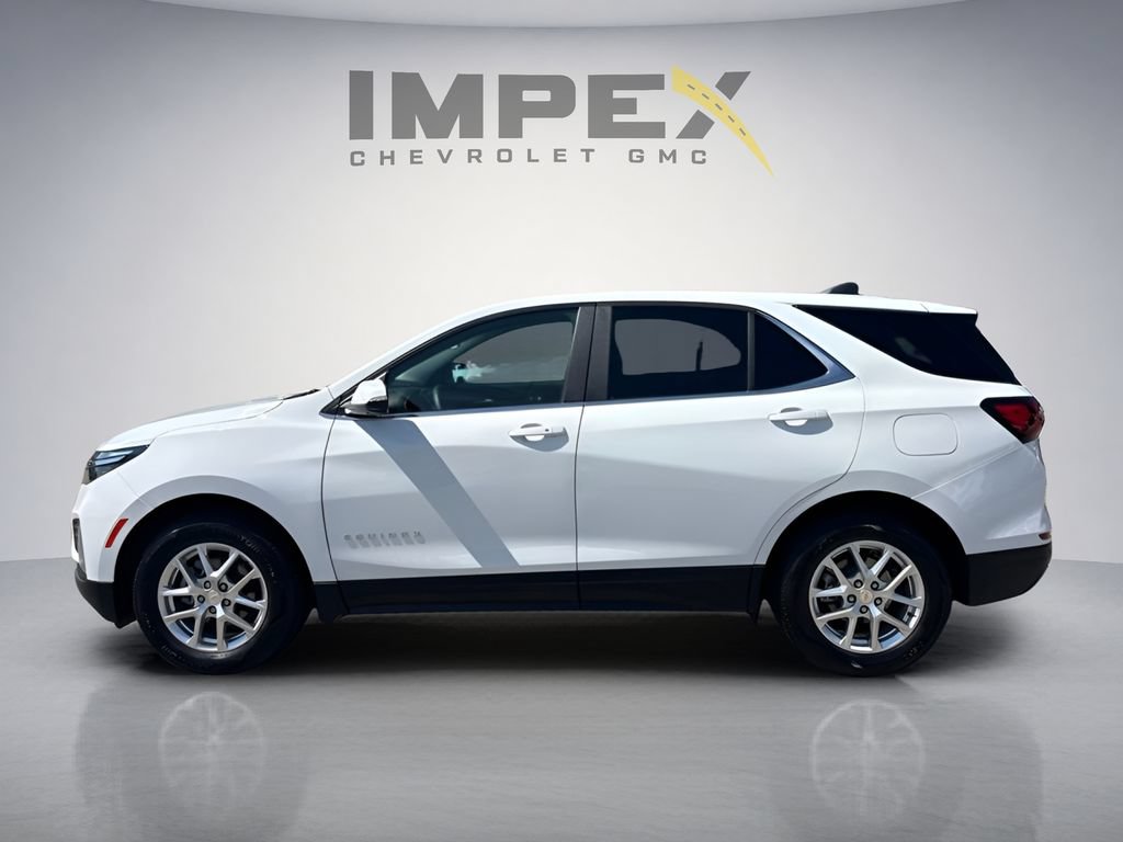 Used 2024 Chevrolet Equinox LT AWD/4WD image 2