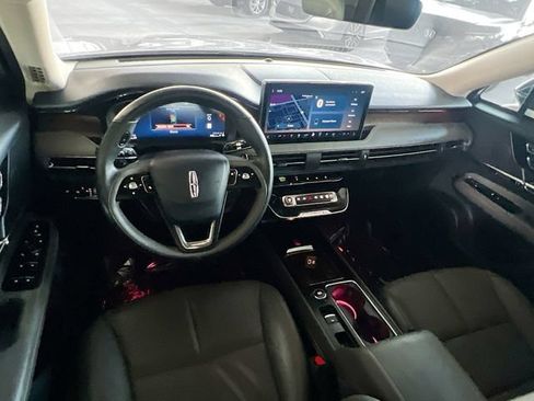 Used 2023 Lincoln Corsair Reserve w/ Equipment Group 201A FWD image 28