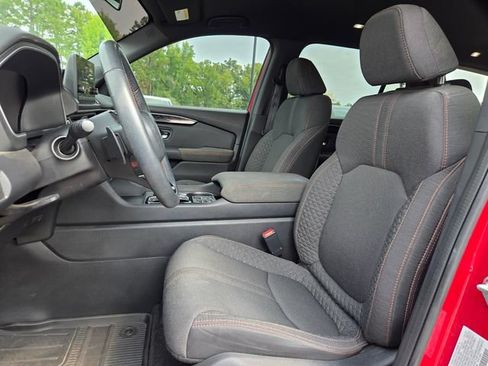 Used 2023 Honda Pilot Sport image 9