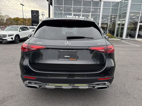Used 2025 Mercedes-Benz GLC 300 4MATIC image 6