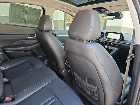 Used 2023 Hyundai Sonata Limited FWD image 16