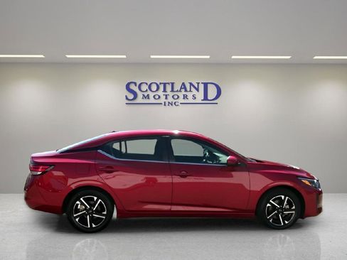 Used 2024 Nissan Sentra SV FWD image 5