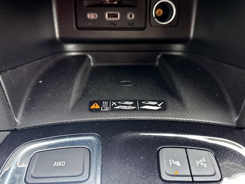 Certified 2023 Chevrolet Equinox Premier w/ LPO, Cargo Package image 37