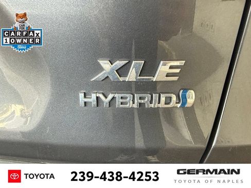 Used 2024 Toyota RAV4 XLE AWD/4WD image 9