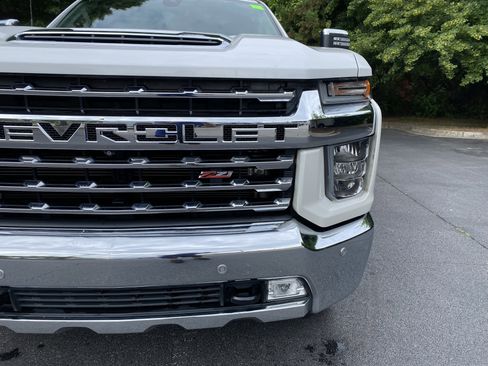 Used 2022 Chevrolet Silverado 2500 LTZ w/ LTZ Premium Package AWD/4WD image 14