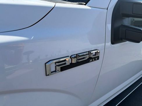 Used 2020 Ford F150 XLT w/ Equipment Group 302A Luxury AWD/4WD image 18