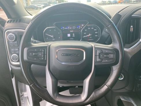 Used 2022 GMC Sierra 3500 Denali w/ Denali Ultimate Package image 19