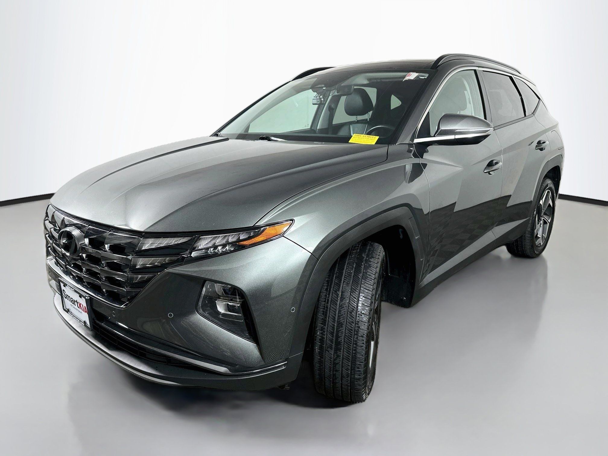 Used 2023 Hyundai Tucson Limited w/ Cargo Package AWD/4WD image 3