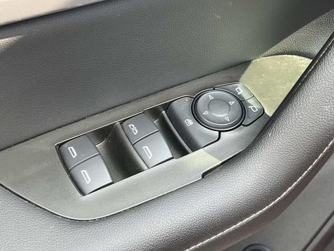Used 2023 Chevrolet Blazer LT w/ Convenience Package AWD/4WD image 13