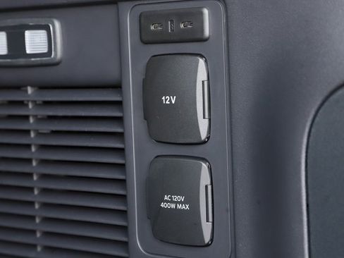 Certified 2025 Ford Expedition Platinum w/ Driver's Package image 16