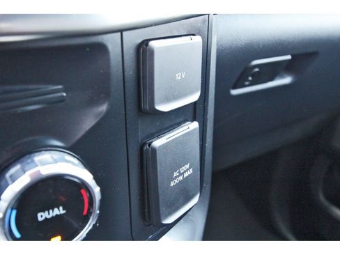 Used 2023 Ford F150 Lariat AWD/4WD image 29