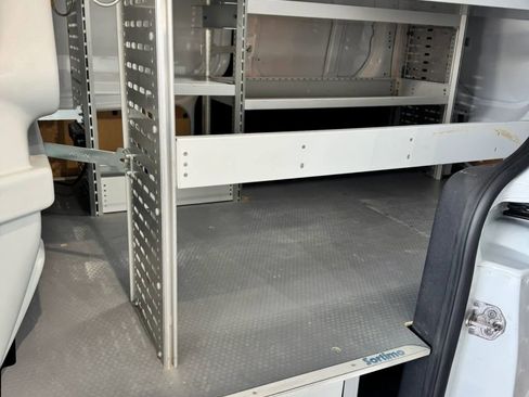 Used 2014 Ford Transit Connect XL image 28