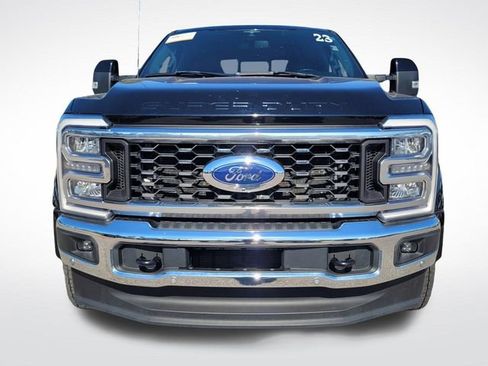 Certified 2023 Ford F450 Lariat w/ Lariat Ultimate Package image 3