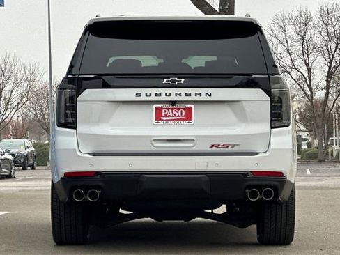 New 2026 Chevrolet Suburban RST w/ RST Capability Package image 6