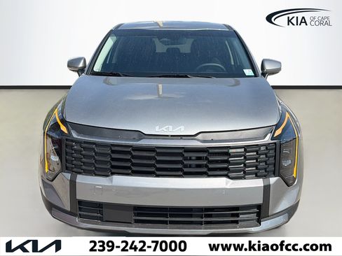 New 2026 Kia Sportage LX FWD image 8