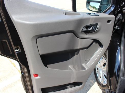 Used 2023 Ford Transit 350 XLT RWD image 25