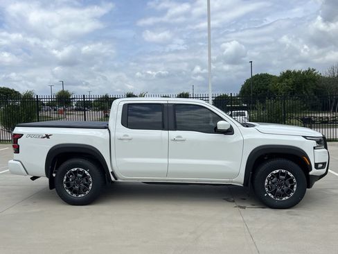 New 2026 Nissan Frontier Pro-X w/ Tow Package RWD image 3