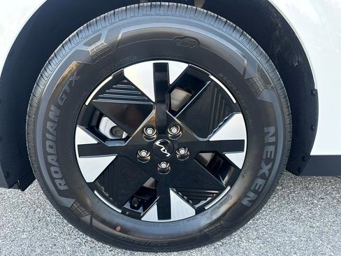 Used 2026 Kia Carnival LXS image 59