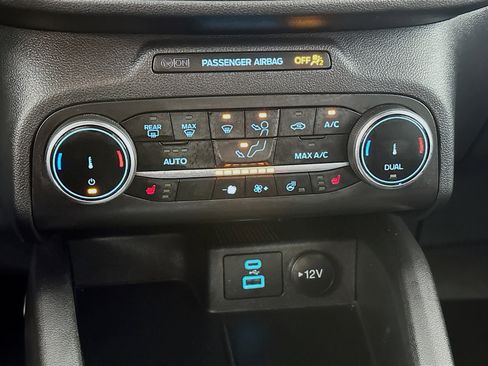 Used 2023 Ford Escape ST-Line image 15