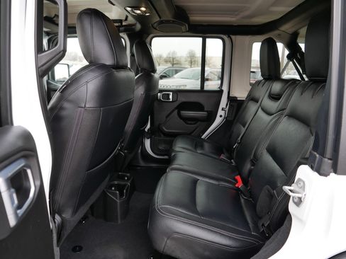 Used 2022 Jeep Wrangler Unlimited Sport image 35