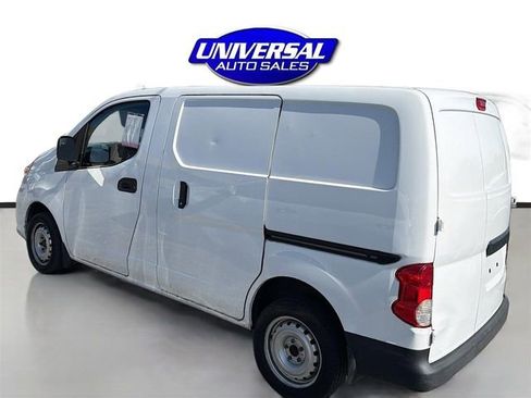Used 2021 Nissan NV200 S image 4