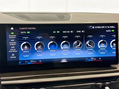 Used 2023 BMW X7 xDrive40i w/ Premium Package image 26