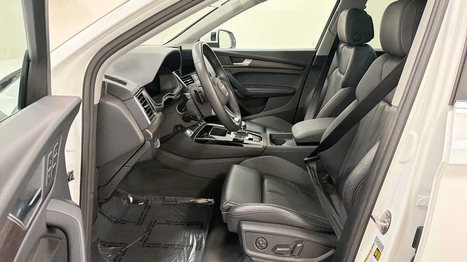 Used 2024 Audi Q5 2.0T Premium Plus AWD/4WD image 13