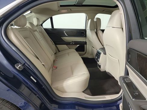 Used 2020 Lincoln Continental Reserve AWD/4WD image 18