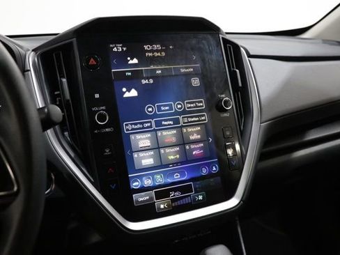 Used 2025 Subaru Crosstrek 2.0i Premium image 23