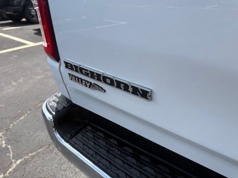 Used 2022 RAM 1500 Big Horn AWD/4WD image 45