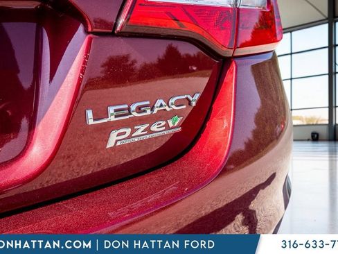 Used 2015 Subaru Legacy 2.5i Premium AWD/4WD image 33