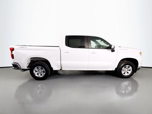 Used 2023 Chevrolet Silverado 1500 LT w/ Work Truck Package AWD/4WD image 11