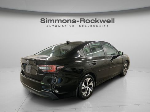 Used 2023 Subaru Legacy Premium AWD/4WD image 5