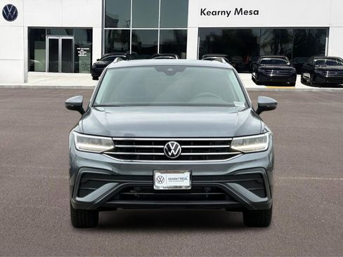Used 2023 Volkswagen Tiguan SE FWD image 9