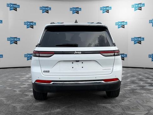 Certified 2023 Jeep Grand Cherokee Laredo w/ Luxury Tech Group I AWD/4WD image 5