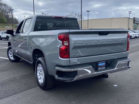 Used 2026 Chevrolet Silverado 1500 LT AWD/4WD image 5