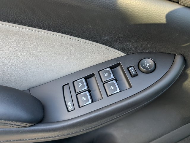 Used 2019 Cadillac CTS V w/ Luxury Package RWD image 35