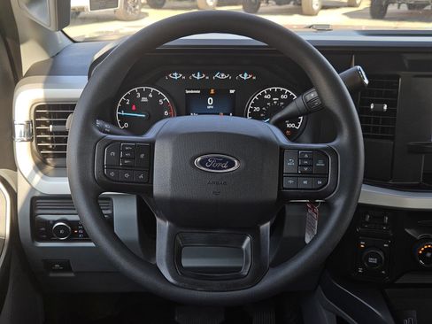 New 2026 Ford F350 XLT w/ FX4 Off-Road Package AWD/4WD image 30