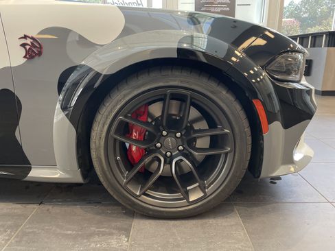 Used 2023 Dodge Charger SRT Hellcat RWD image 12
