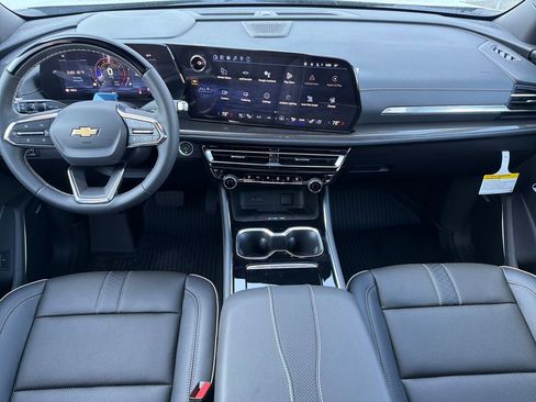 New 2026 Chevrolet Traverse High Country w/ LPO, Floor Liner Package image 9