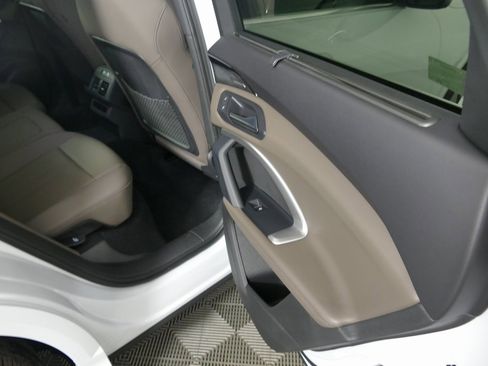 New 2025 Audi Q5 Premium Plus image 28