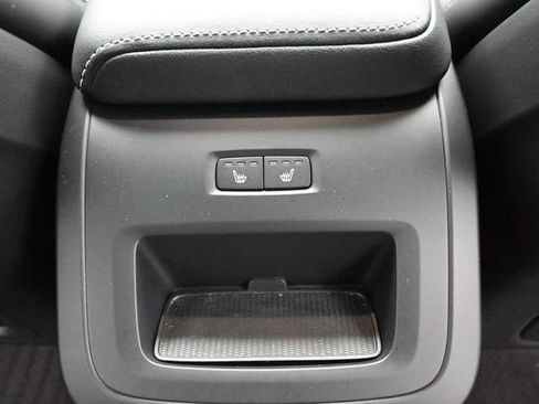 Used 2024 Volvo S60 B5 Plus w/ Climate Package FWD image 28