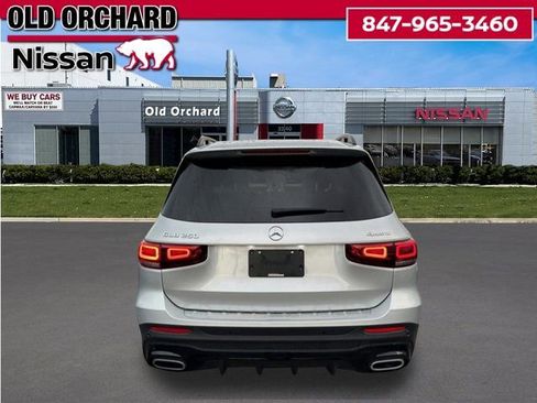 Used 2022 Mercedes-Benz GLB 250 4MATIC image 5