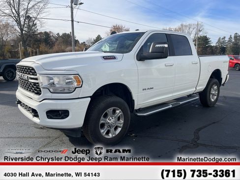 Used 2024 RAM 2500 Big Horn w/ Sport Appearance Package image 4